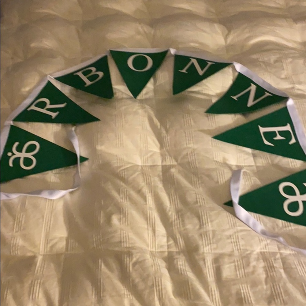 Arbonne Banner
